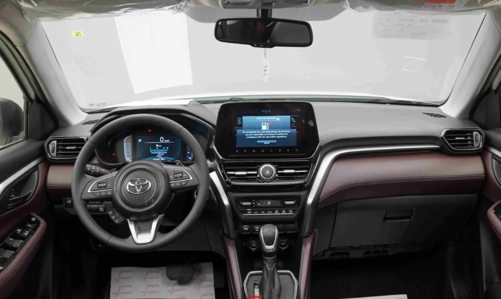 image of تويوتـــا اوربـــــــان 2025