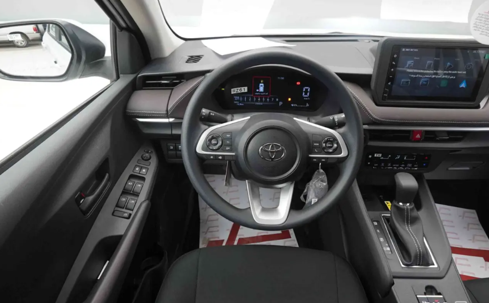 image of تويوتا يارس 1.3 y بلس 2026