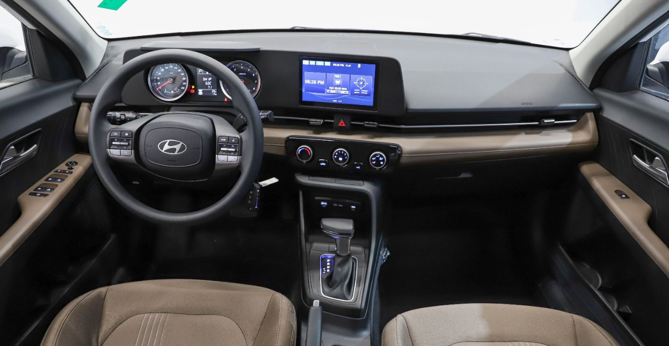 image of هيونداي اكسنت 1.5