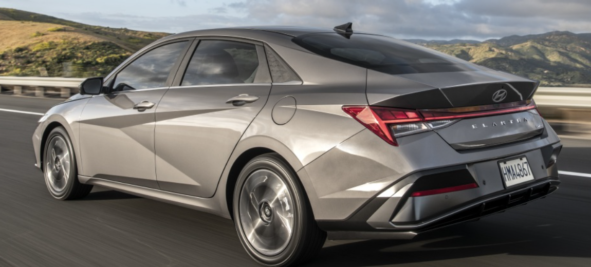 image of هيونداي النترا سمارت 1.5